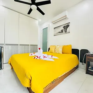  Bed & Breakfast Ocean Pearl - Cozy Comfort With Pool Nearby Sunset
